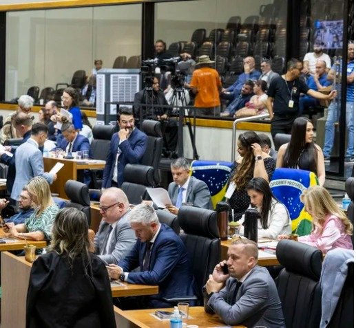 Câmara de Porto Alegre terá mudanças nas lideranças de bancada em 2026