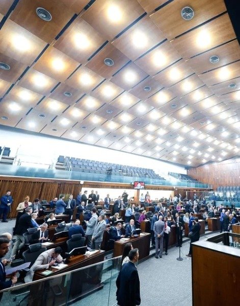 Todos os deputados da Assembleia Legislativa projetam candidatura em 2026