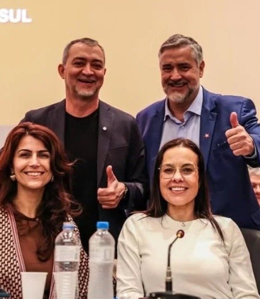 Crise entre PT e PDT no RS se aprofunda e decisão pode sair ainda em março