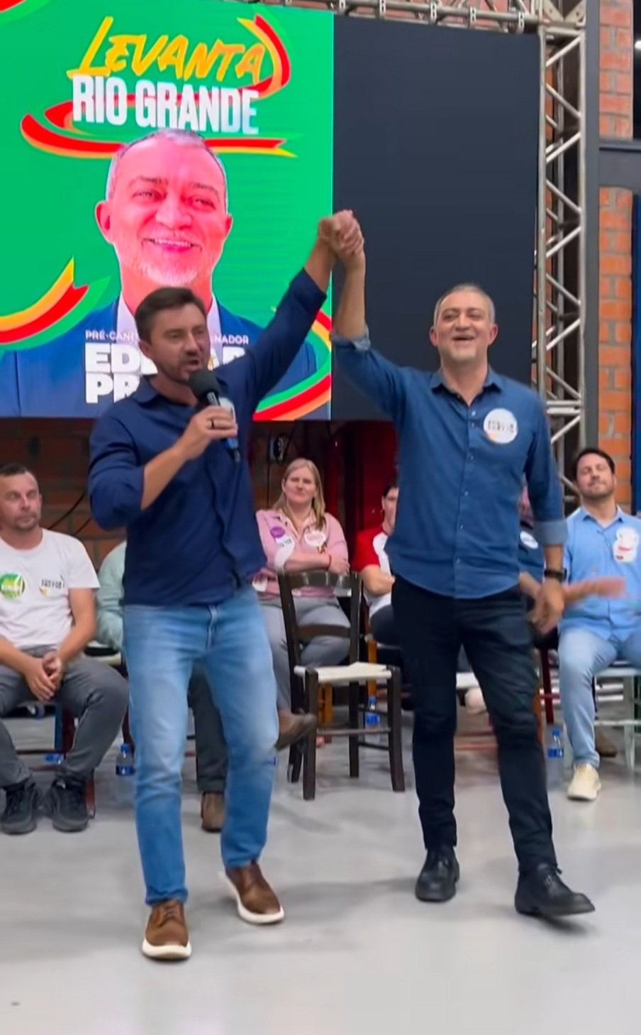 Pretto diz que “muda o rótulo, mas a cachaça é a mesma” e alfineta Gabriel e Zucco