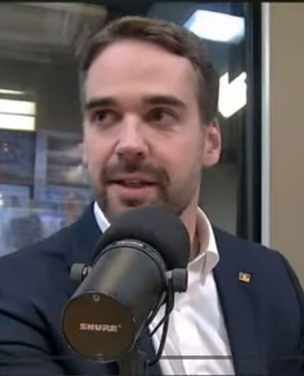 Leite reage a críticas e defende legado